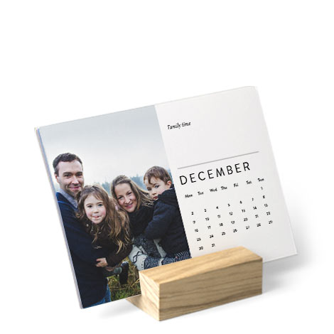 photo calendar personalised desk wall calendars snapfish uk phot calendar